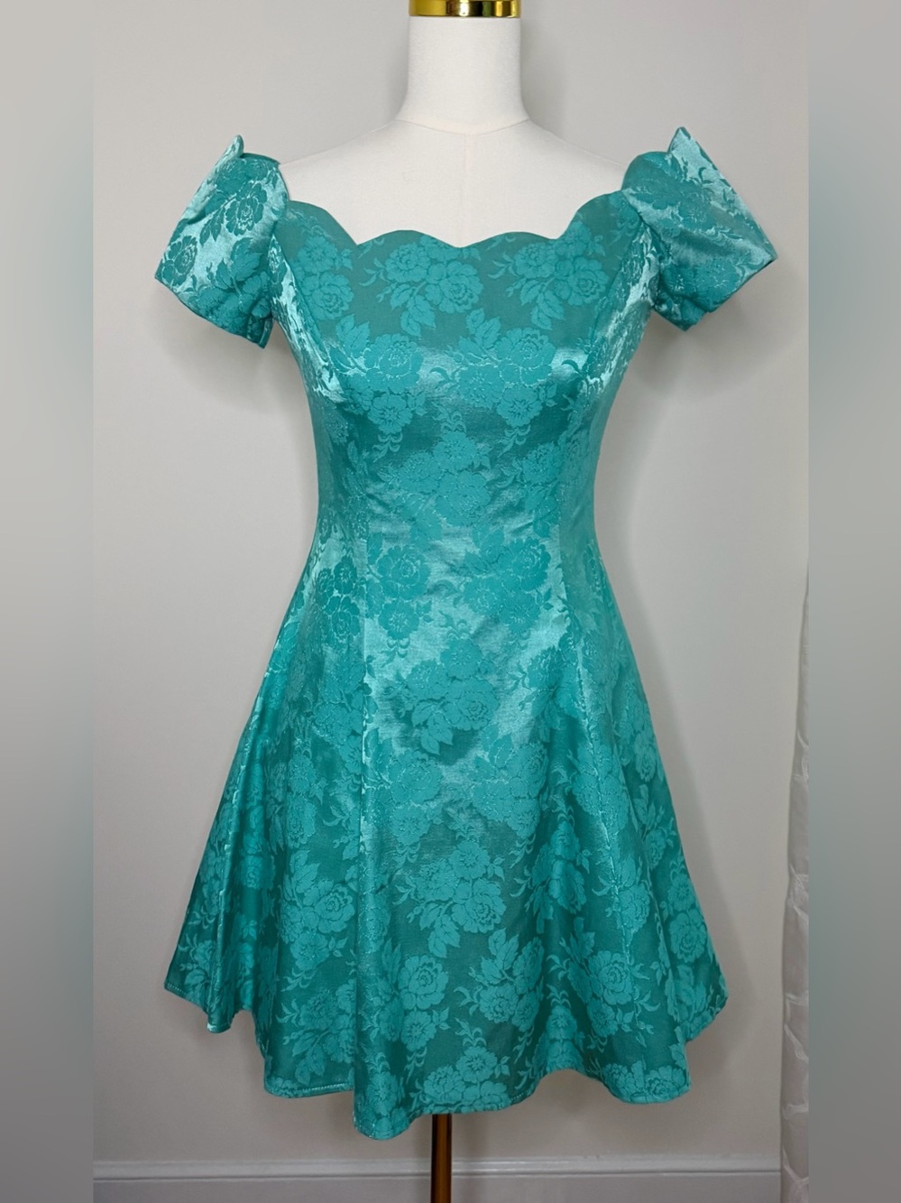 1980’s Vintage Roberta Teal Floral Off-Shoulder Fit &Flare Mini Dress